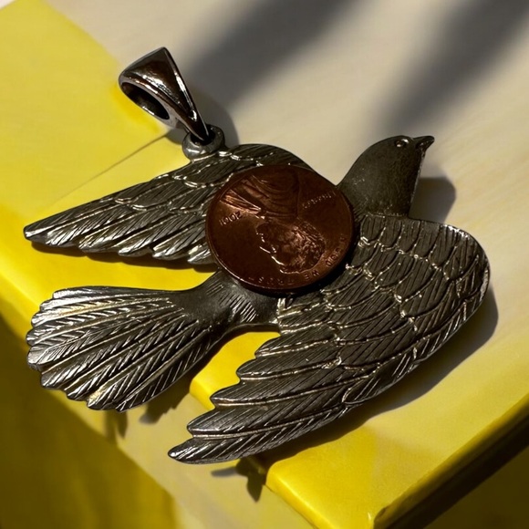 Southwestern Native American Style Peaceful Dove Pewter Bohemian Pendant - Picture 4 of 5